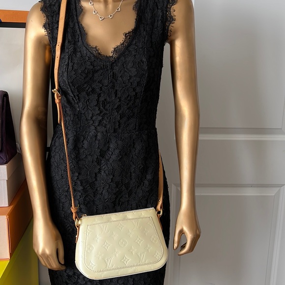Louis Vuitton Minna crossbody - Picture 3 of 16